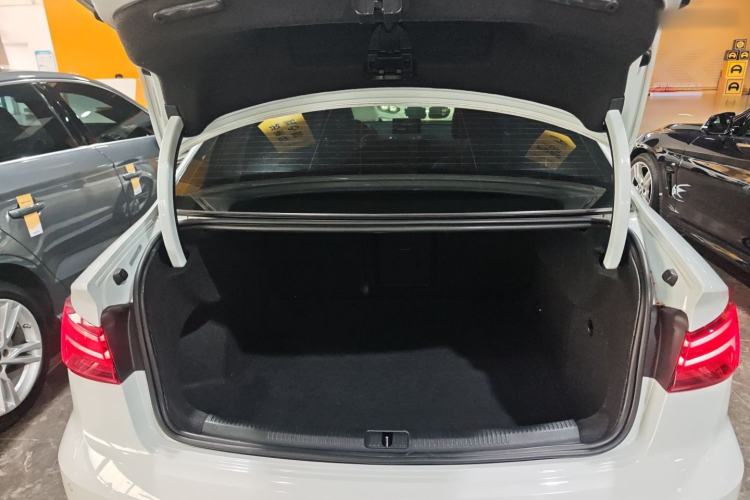 Used Audi A3 2019 Limousine 35 TFSI Fashion Edition China VI Emission Standard