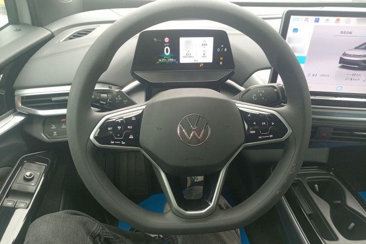 Used Volkswagen ID.4 CROZZ 2025 Pure Edition
