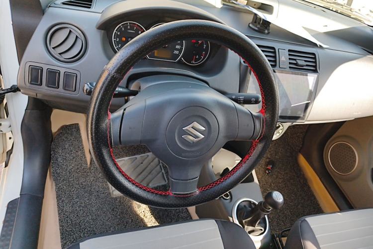 Used Suzuki Swift 2014 1.3L Manual Standard Edition