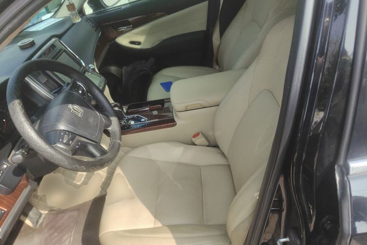 Used Toyota Crown 2015 2.0T Fashion Edition