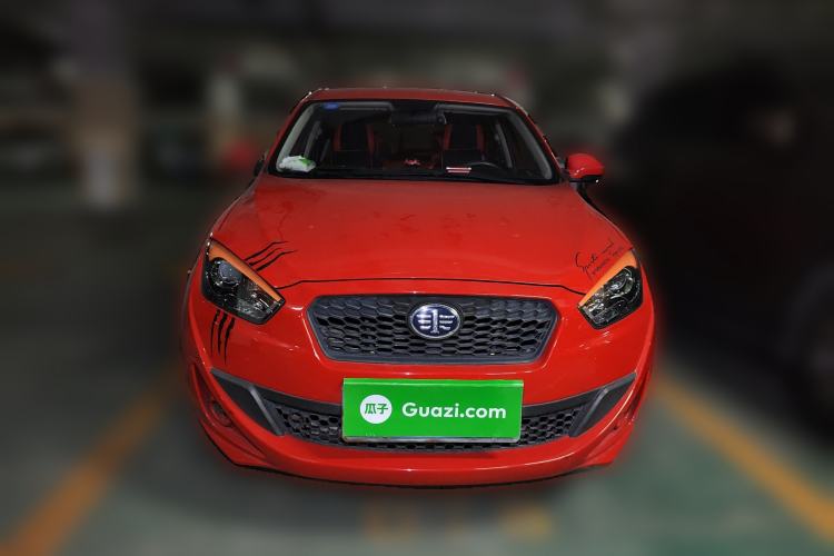 Used Oley 2014 Hatchback 1.5L Manual Comfort Model Front