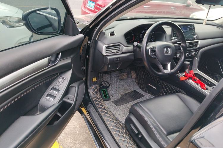 Used Honda Inspire 2019 260TURBO Elegant Edition China VI Emission Standard Driver Seat