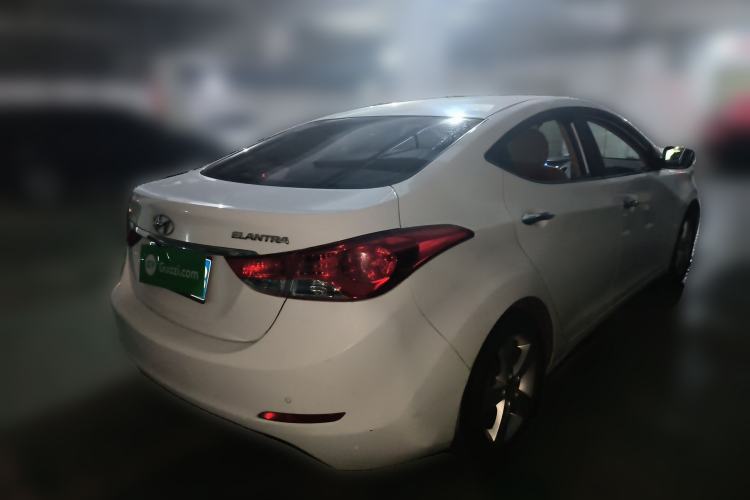Used Hyundai Elantra (5th Generation / Langdong) 2012 1.6L Manual Leading Model Rear Right 45 Deg