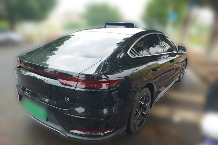 Used BYD Han 2024 EV Glory Edition 605KM Front-Wheel-Drive Premium Model
