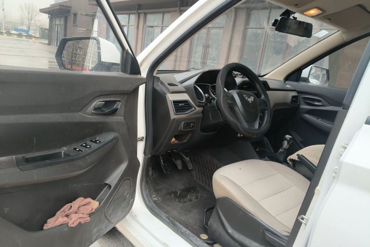 Used Wuling Hongguang 2018 1.5L S Standard Version L2B