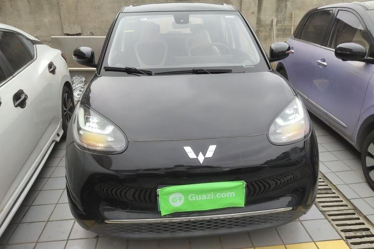 Used Wuling Bingo 2023 333 km Lingxi Connected+ Version Front