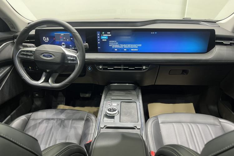 Used Ford Mondeo 2025 2.0T EcoBoost Luxury Version
