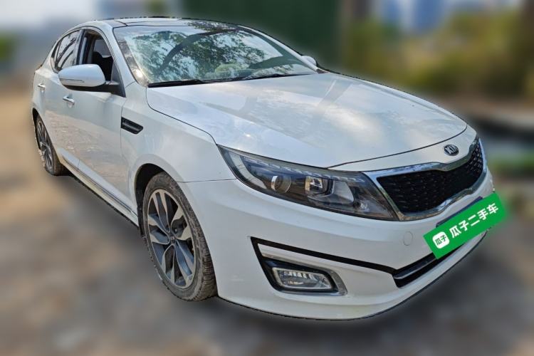 Used Kia K5 2014 2.0L Automatic LUXURY Front Right 45 Deg