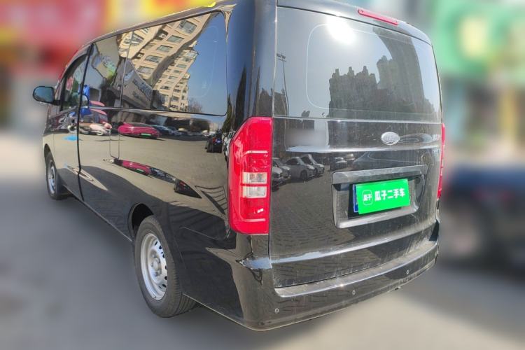 Used JAC Refine M3 2025 PLUS 1.8L Manual Classic Edition 7 Seats