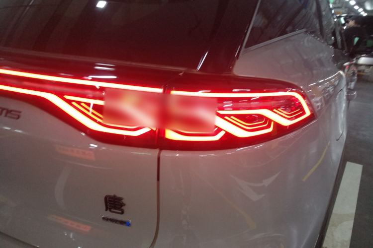 Used BYD Tang New Energy 2025 Model Smart Drive Version DM-i 175KM Deluxe Version Exterior 3