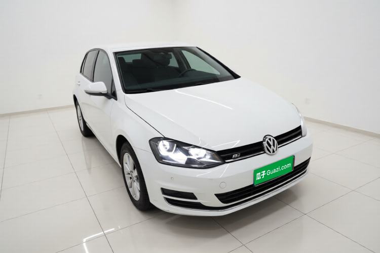 Used Volkswagen Golf 2016 1.6L Automatic Fashion Model