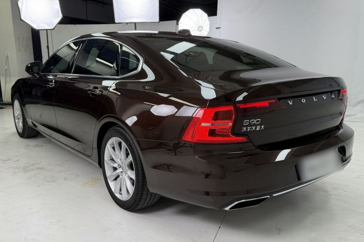 Used Volvo S90 2018 T5 Zhiyuan Edition
