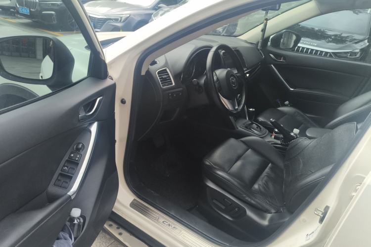 Used Mazda CX-5 2013 2.5L Automatic 4x4 Luxury Version Driver Seat