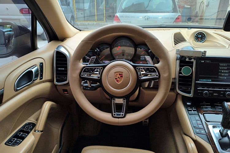 Used Porsche Cayenne 2011 Cayenne S 4.8L