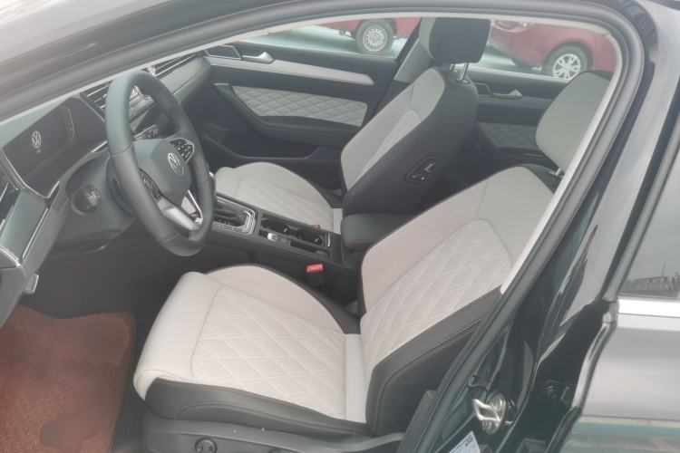 Used Volkswagen Magotan 2023 2 Million Units Commemorative Edition 330TSI DSG Luxury Version