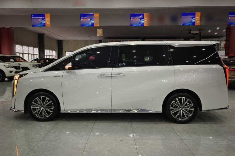 Used GAC Trumpchi M8 2024 Master Series 400T Prestige Edition