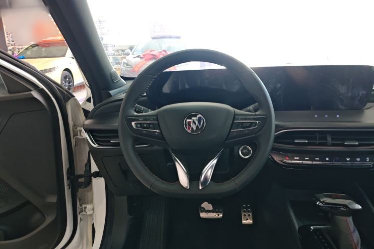 Used Buick Verano 2023 Pro GS Hunter Wind Edition Steering Wheel