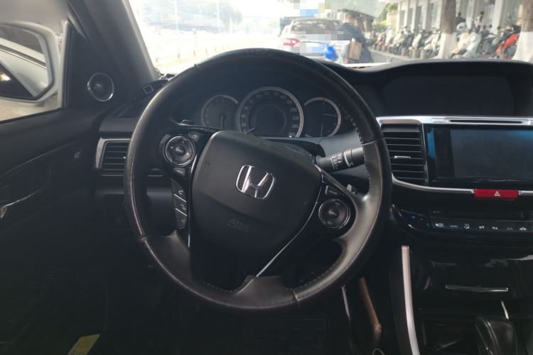 Used Honda Accord 2016 2.4L Luxury Edition Steering Wheel