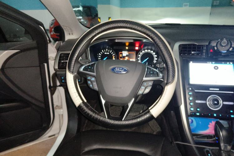 Used Ford Mondeo 2013 2.0L GTDi 200 Fashion Edition
