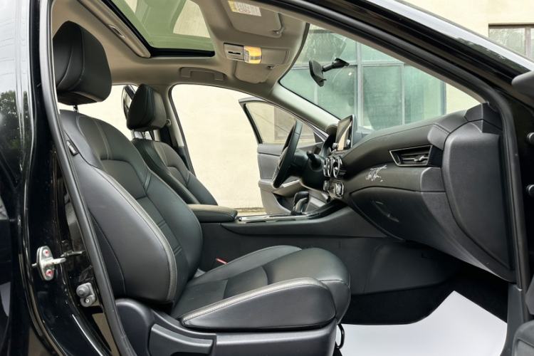 Used Nissan Sylphy 2020 Revised 1.6L XL CVT Enjoyment Edition Interior 2