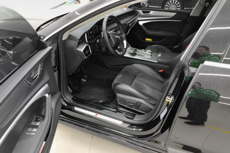 Used Audi A7L 2024 45 TFSI Luxury Edition