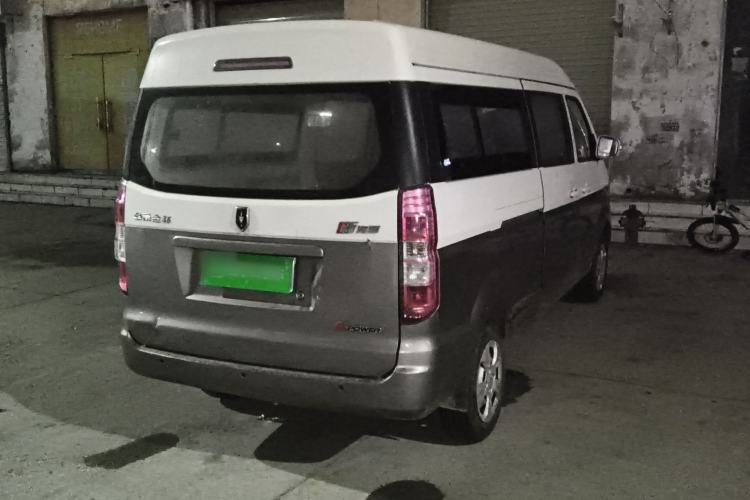 Used Jinbei New Hiace X30L 2016 1.5L Wealth Edition Van DLCG14 Rear Right 45 Deg