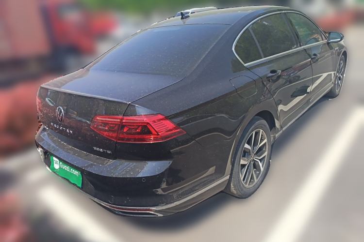 Used Volkswagen Magotan 2020 280TSI DSG Comfort Edition Rear Right 45 Deg