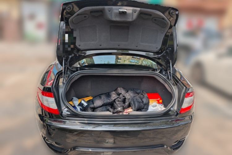 Used Maserati GranTurismo 2007 4.2L Standard Edition Trunk