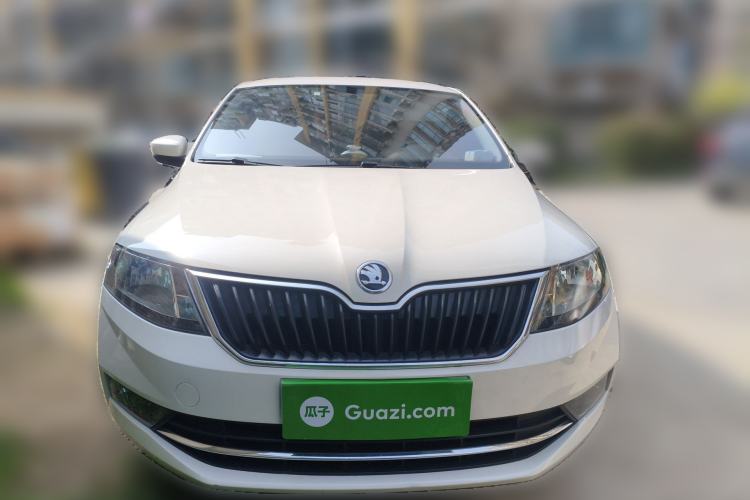Used Skoda Rapid Spaceback 2018 1.6L Automatic Comfort Edition