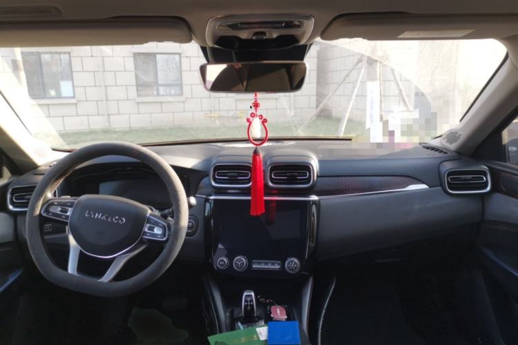 Used Lynk & Co 02 2018 1.5T DCT Two-Wheel Drive Zhaopu Version China V Standard Center Console