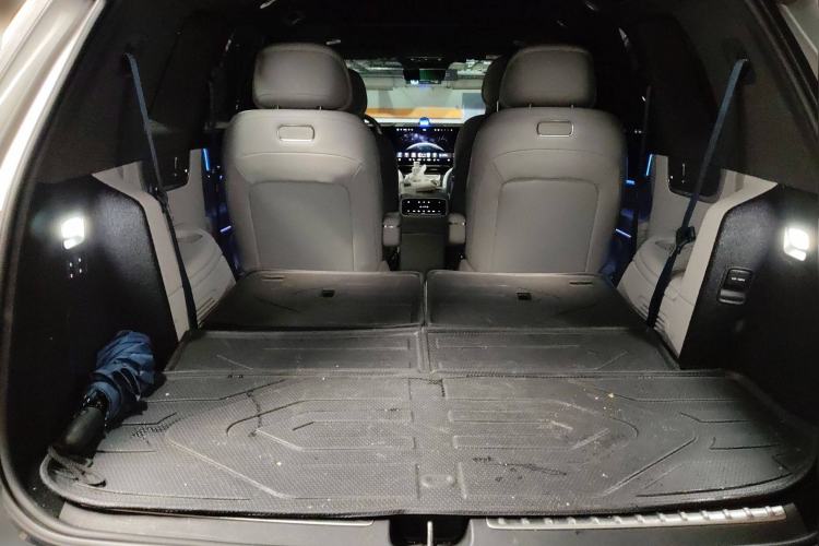 Used Hima AITO M9 2024 Range-Extended Max Edition 42 kWh 6-Seater Version
