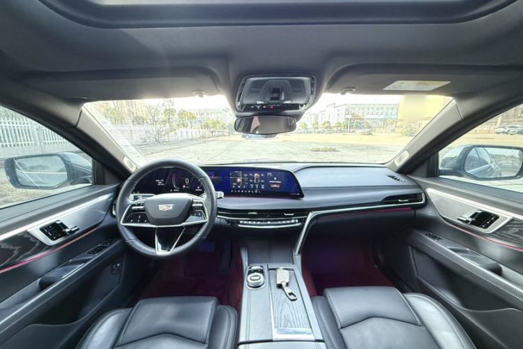 Used Cadillac CT6 2023 28T Luxury Version
