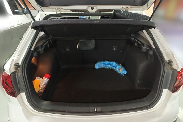 Used Volkswagen C-TREK 2018 1.5L Automatic Comfort Model Trunk