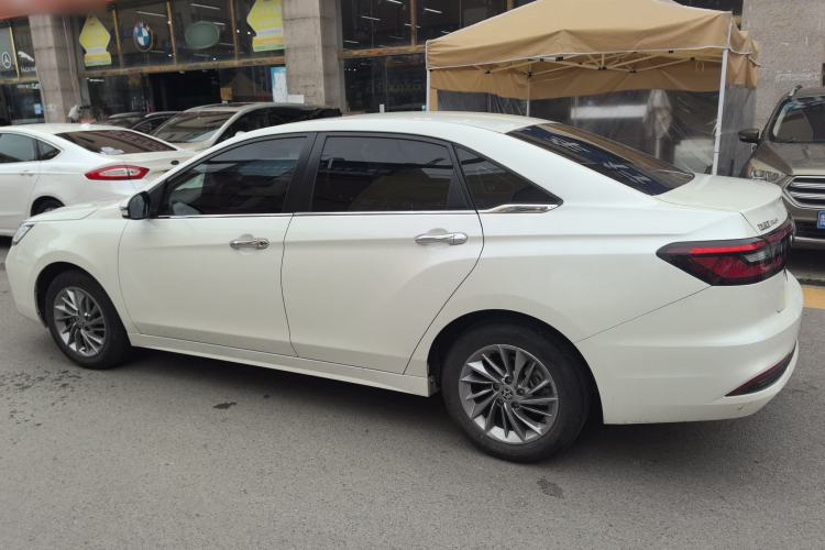 Used Venucia D60 2021 PLUS 1.6L XL CVT Yue Ling Edition