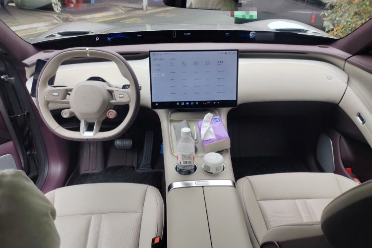 Used Xiaomi Auto YU7 2025 Ultra-Long Range Rear-Wheel Drive Version
