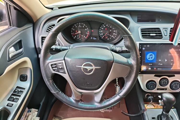 Used Haima Fumei 2015 1.5T Automatic Prestige Model Steering Wheel