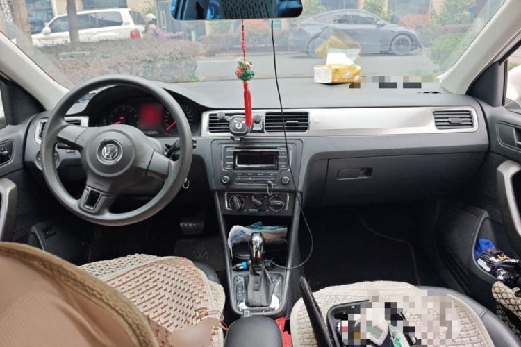 Used Volkswagen Santana 2015 1.6L Automatic Comfort Edition