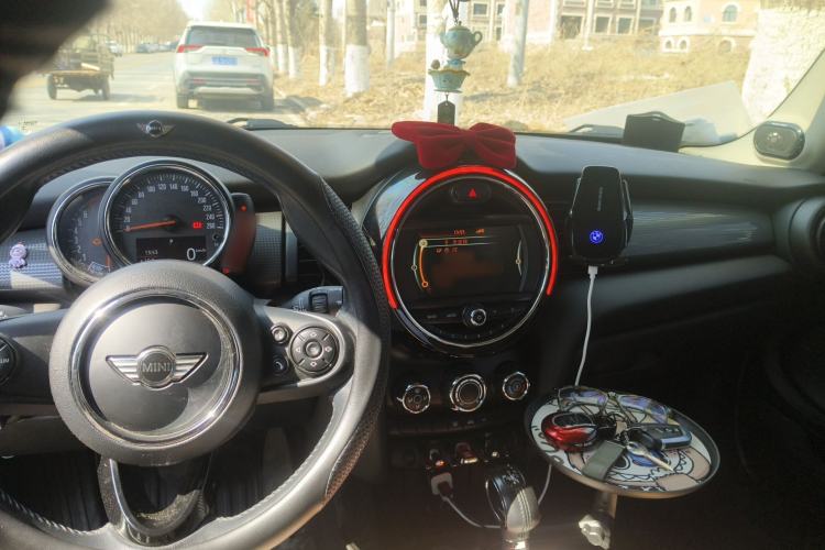 Used MINI 2014 1.5T COOPER Fun
