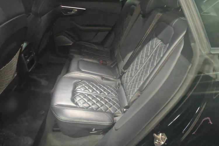 Used Audi Q8 2022 55 TFSI Prestige Dynamic Edition Left Rear Seat