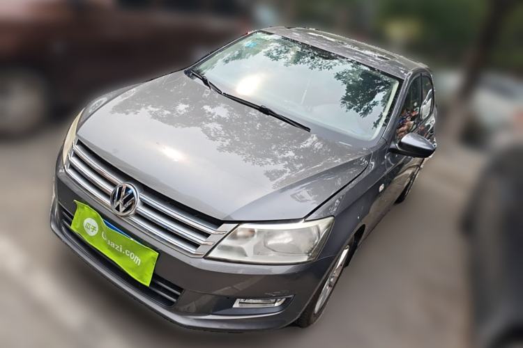 Used Volkswagen Santana 2013 1.6L Manual Comfort Edition