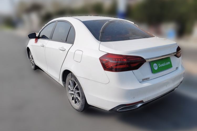 Used Geely Auto Emgrand 2019 Leading Edition 1.5L Manual Luxury Model China VI Standard
