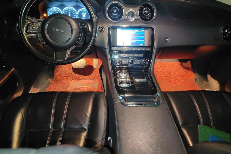 Used Jaguar XJ 2015 XJL 3.0 SC Elegant Business 80th Anniversary Limited Edition Center Console