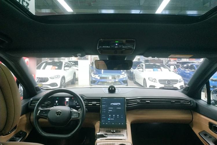 Used Nio ES8 2020 415 km Range 6-Seater Version
