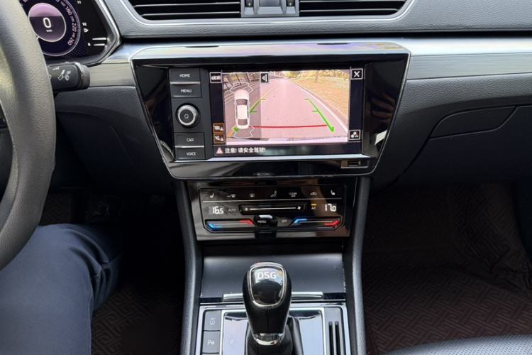 Used Skoda Superb 2019 Restyled TSI330 DSG Comfort Edition Interior 3