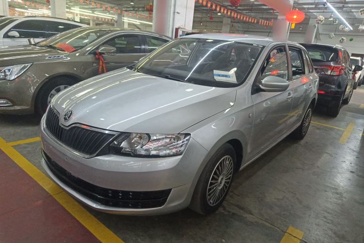 Used Skoda Rapid Spaceback 2014 1.6L Automatic Enjoyment Edition