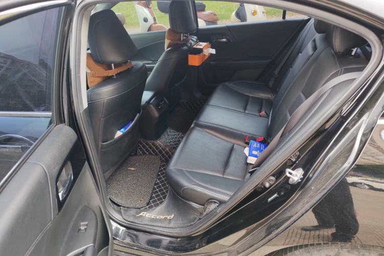 Used Honda Accord 2016 2.0L Luxury Edition