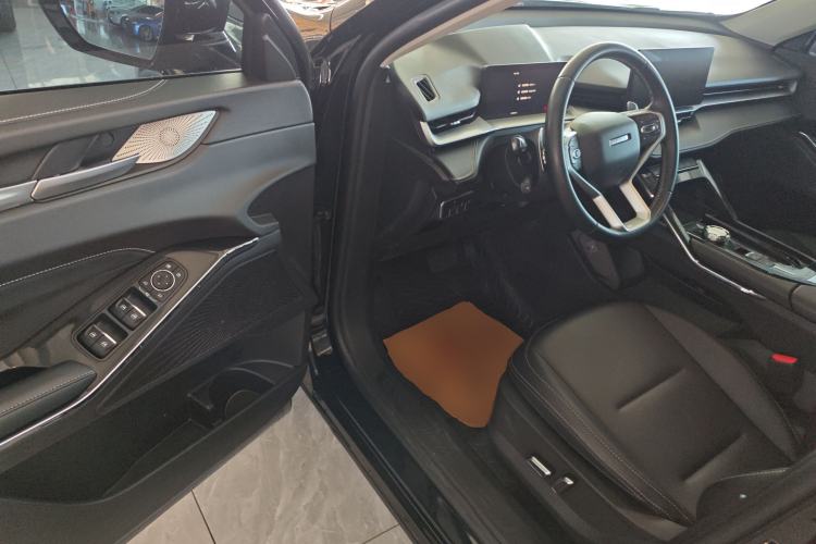 Used Haval H6 2024 1.5T Two-Wheel-Drive Classic Edition