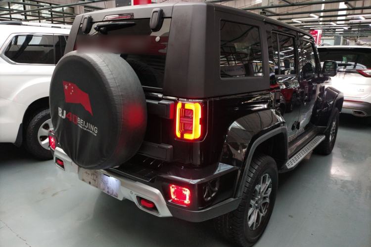 Used BAIC Off-Road BJ40 2023 2.0T Automatic Four-Wheel Drive Urban Hunter Edition Chivalrous Type
