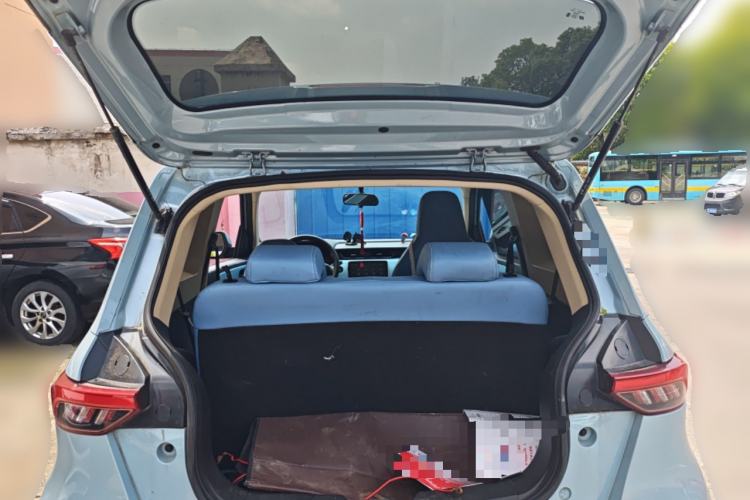 Used Brilliance Xinri i03A 2021 318 km 31.45 kWh Trunk