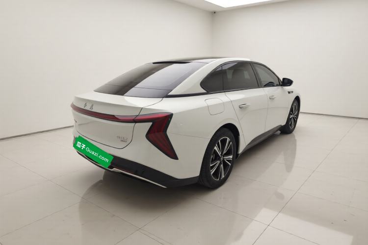 Used Hongqi EH7 2024 690 Pro Rear Right 45 Deg